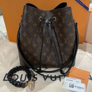 Louis Vuitton Neonoe Noir